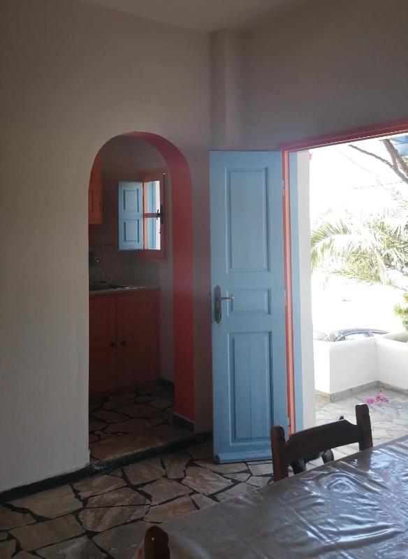 Standard Triple Room image 4