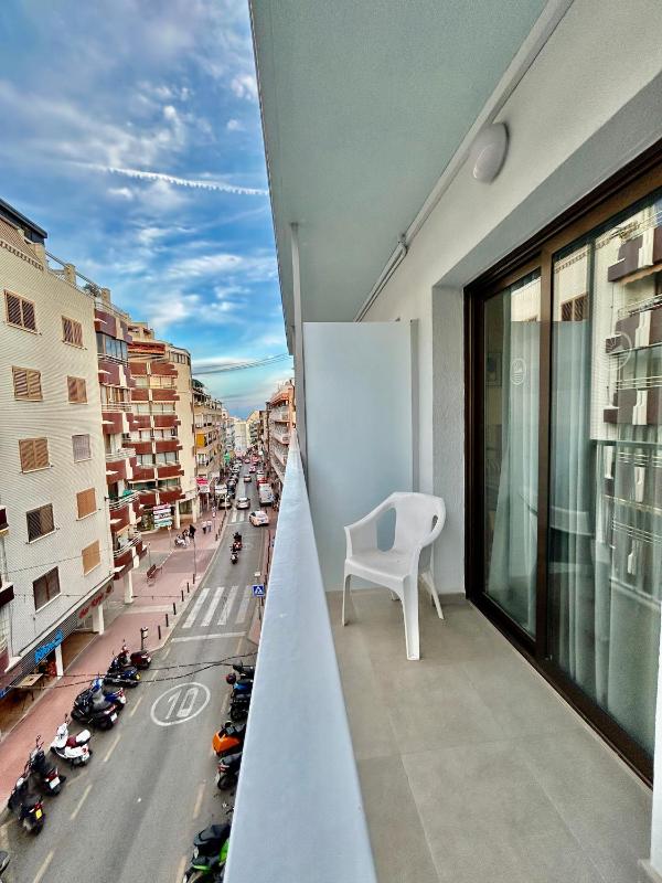 Pensión La Orozca Benidorm - image 37