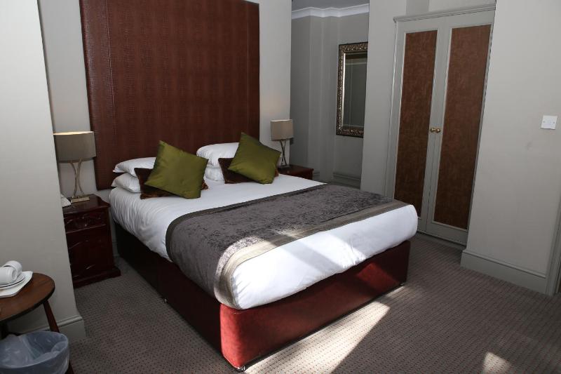 Executive Room image 4