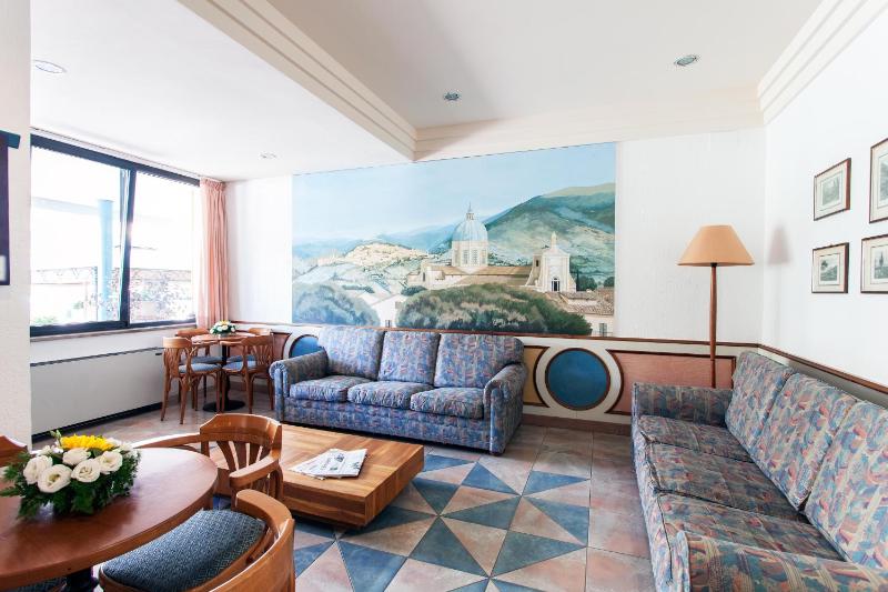 Hotel Los Angeles - image 11