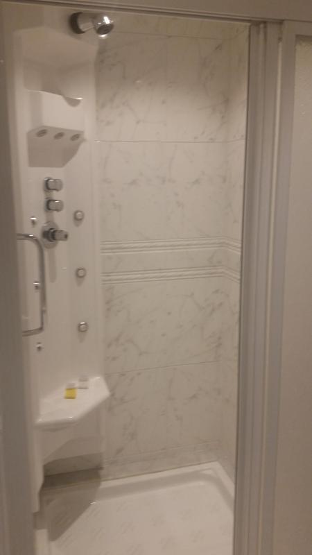 Superior Double or Twin Room image 4