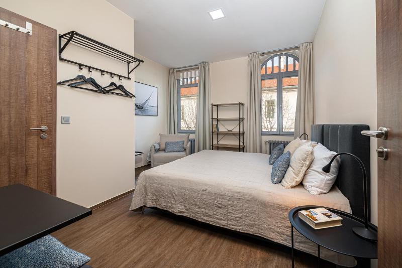 Triple Room with Bathroom image 3