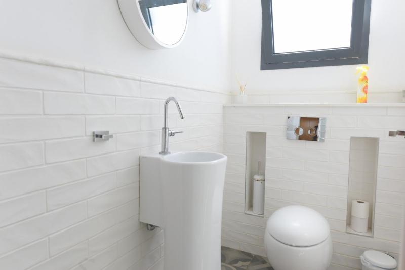 New ! 430m Luxury Best Top Class 8-Bdr Exclusive Villa Top Design HEATED Pool Jucuzzi Sauna - image 30