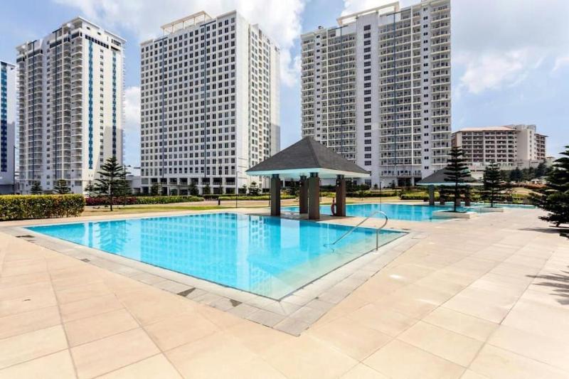 Relax at SMDC Cool Suites Tower A Condo - image 8