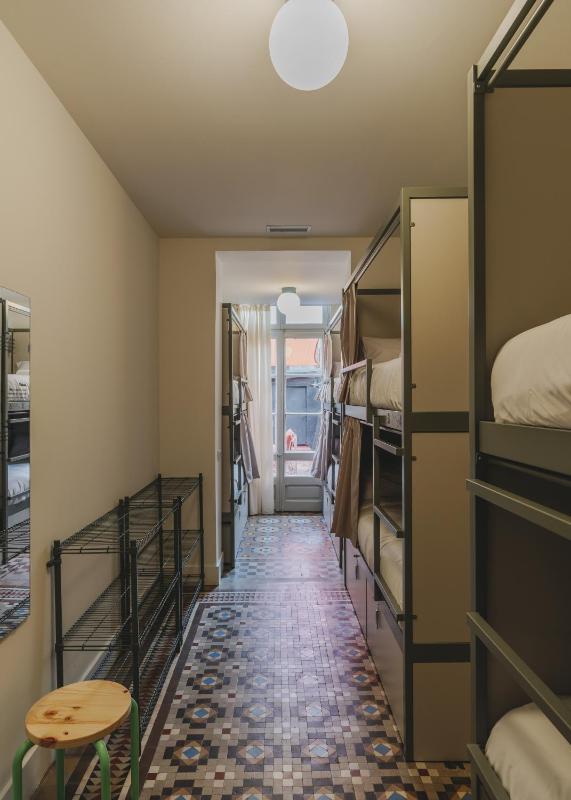 Piulet Hostel - image 12