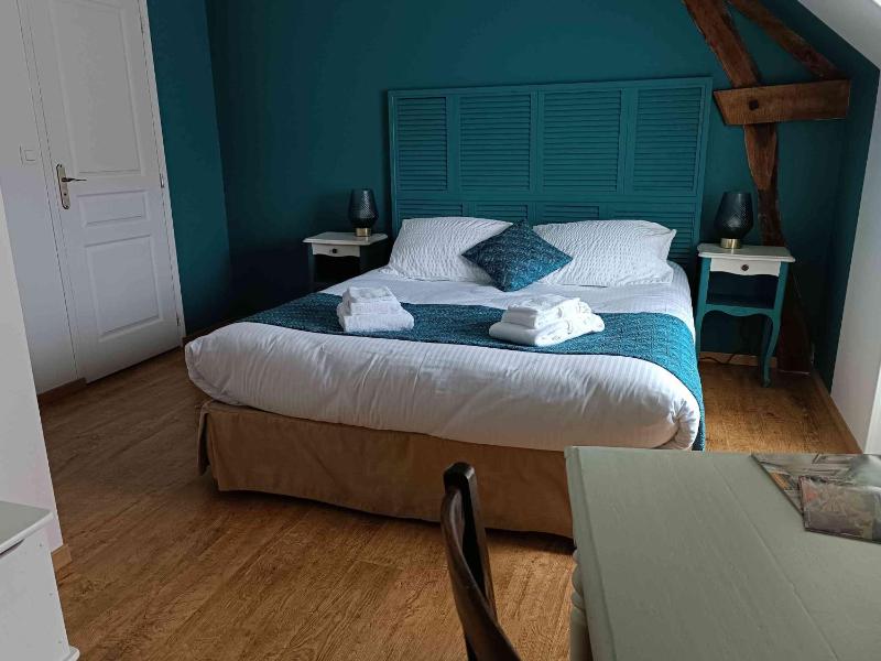 Superior Double Room image 1