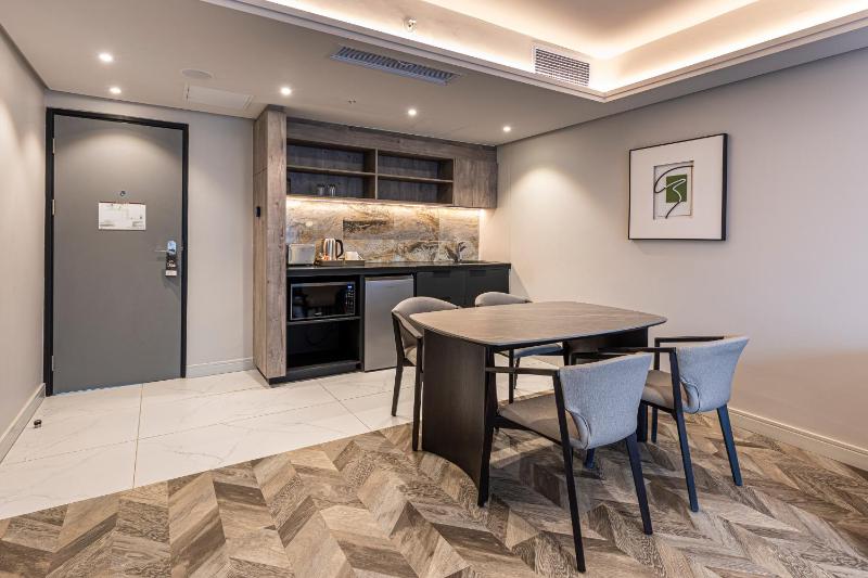 Coastlands Skye Hotel Ridgeside Umhlanga - image 10