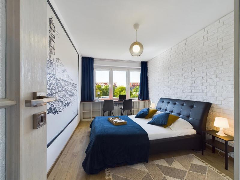 Beautiful Apartment for 6 people Located 550 m from the Beach by Noclegi Renters - image 12