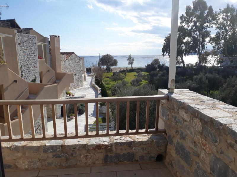 Deluxe Room with sea/side sea view image 4