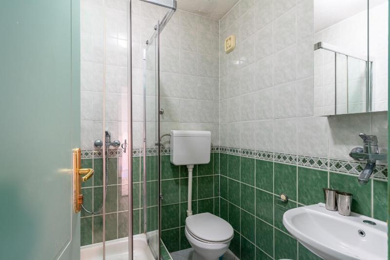 Sun Guest House - image 14