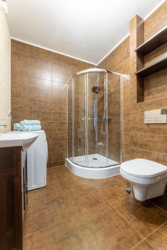 Apartamenty Bałtyckie - Bulwar Portowy - widok na port centrum najlepsza lokalizacja w Ustce - image 29