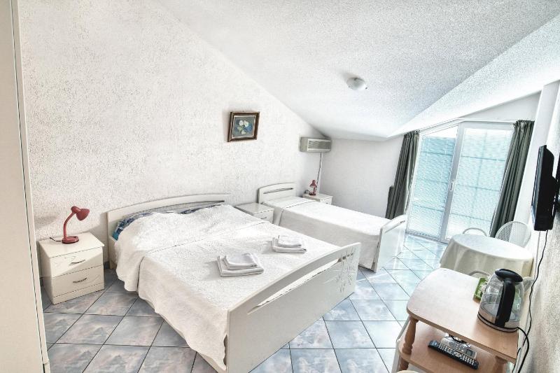 Sun Guest House - image 6