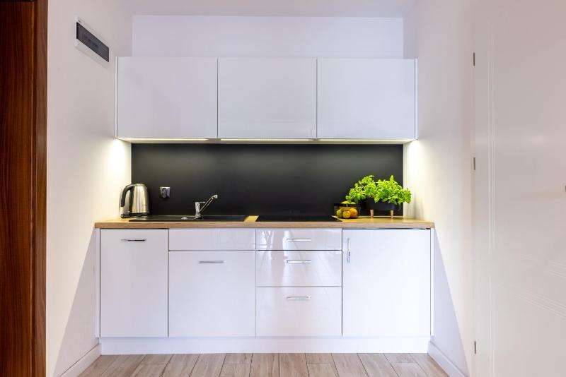 Apartamenty Bałtyckie - Grand Baltic - WIFI Klimatyzacja Sala Zabaw Taras wypoczynkowy centrum Ustki - image 2
