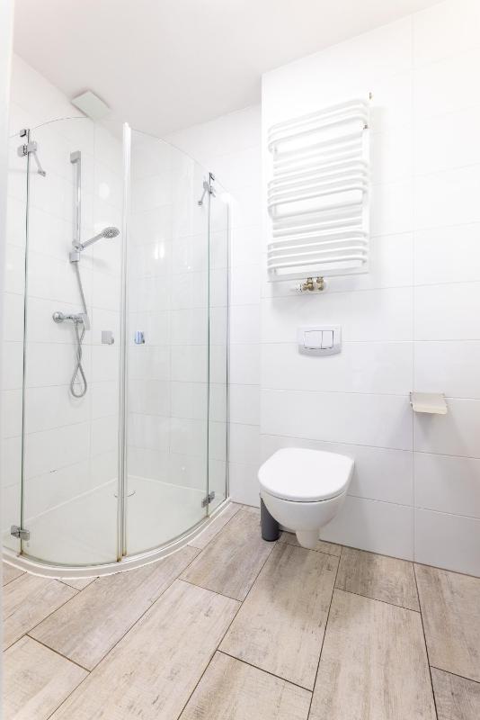 Apartamenty Bałtyckie - Grand Baltic - WIFI Klimatyzacja Sala Zabaw Taras wypoczynkowy centrum Ustki - image 25