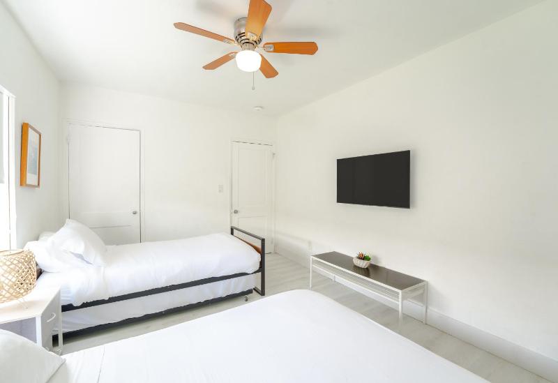 PRAIA Hotel Hollywood - image 23