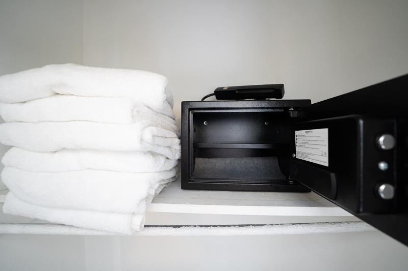 PRAIA Hotel Hollywood - image 31