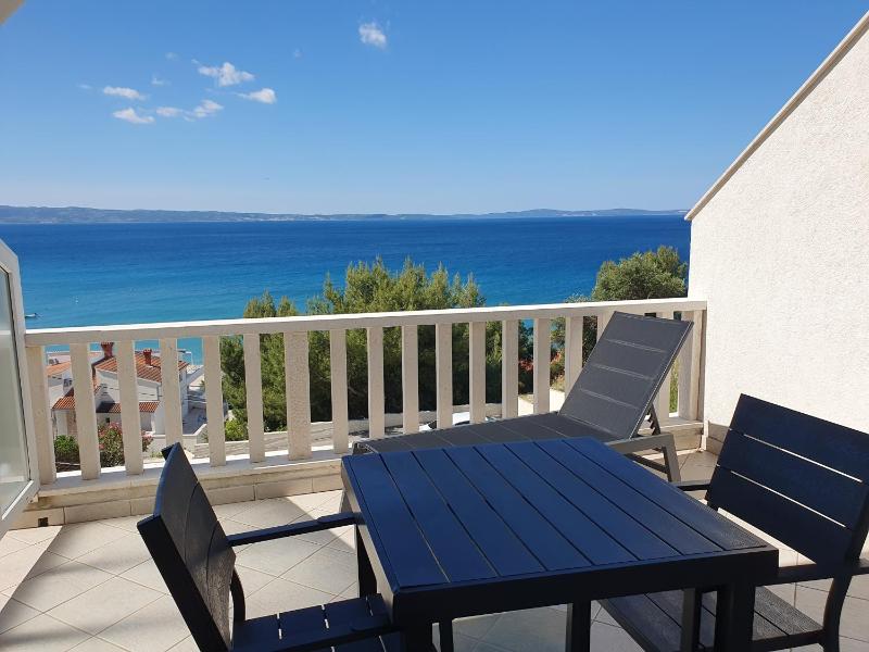 Studio with Terrace and Sea View (2 Adults) image 1