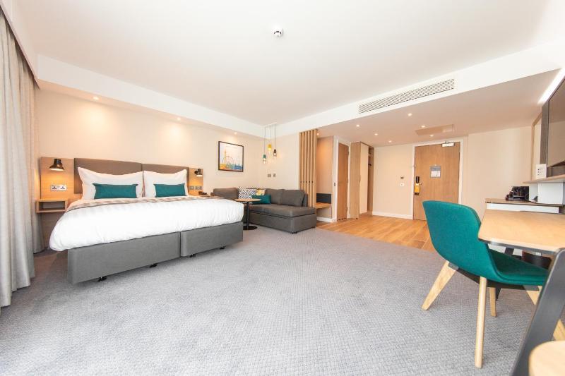 Holiday Inn Blackpool By IHG - image 3