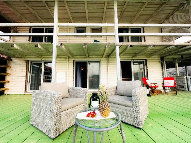 Bianca - Waterfront Villa Best location - image 15