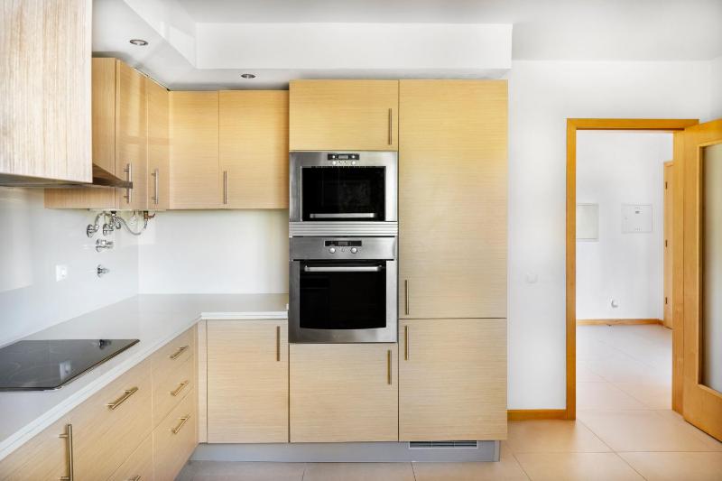Ground Floor Apartment with Pool - image 27
