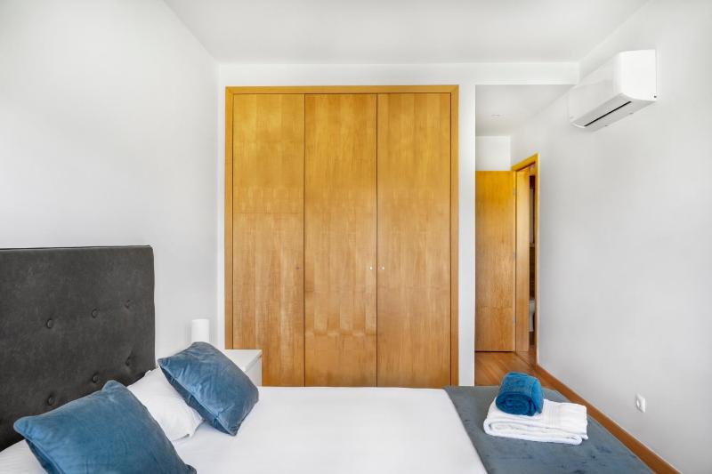 Ground Floor Apartment with Pool - image 33