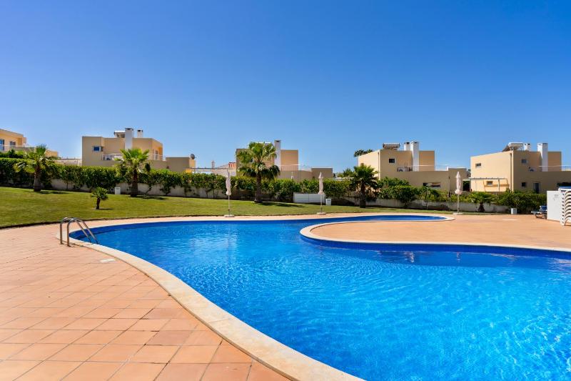 Ground Floor Apartment with Pool - image 34