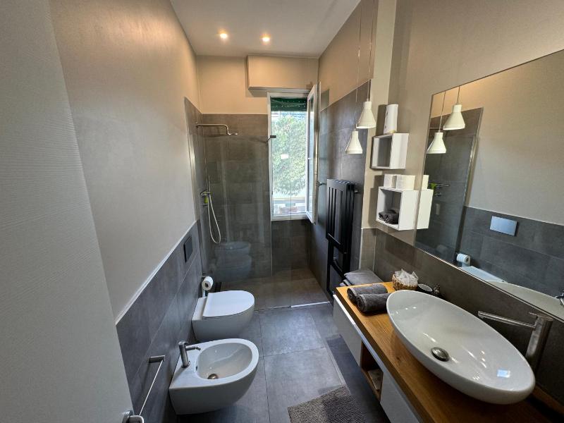 Modern Apartment Florence - image 10