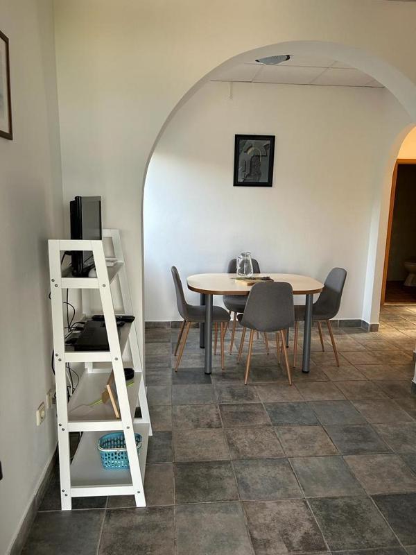 Two-Bedroom Apartment with Terrace and Sea View image 3
