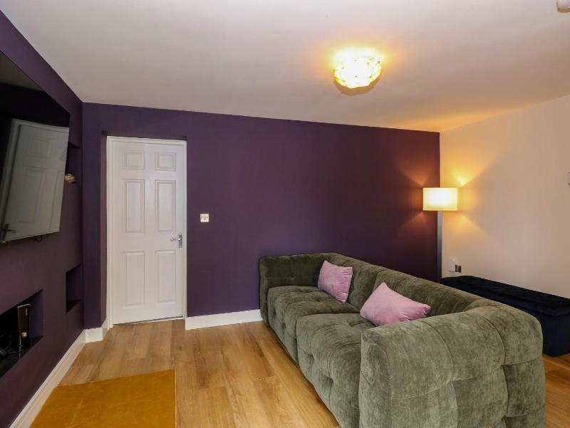 Briars Lea - image 24