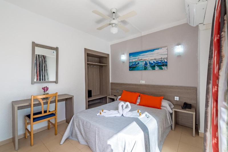 Standard Single Room image 1