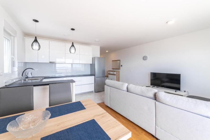 Luxury Apartment Maglica - image 33
