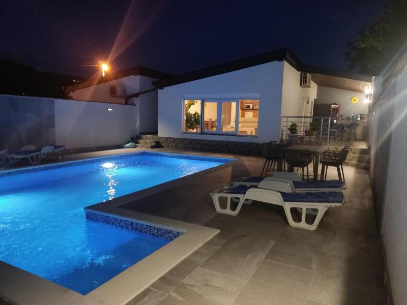 Villa SUNFLOWER - image 6