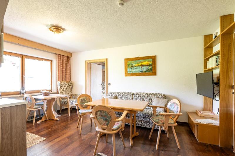 Two-Bedroom Apartment image 4