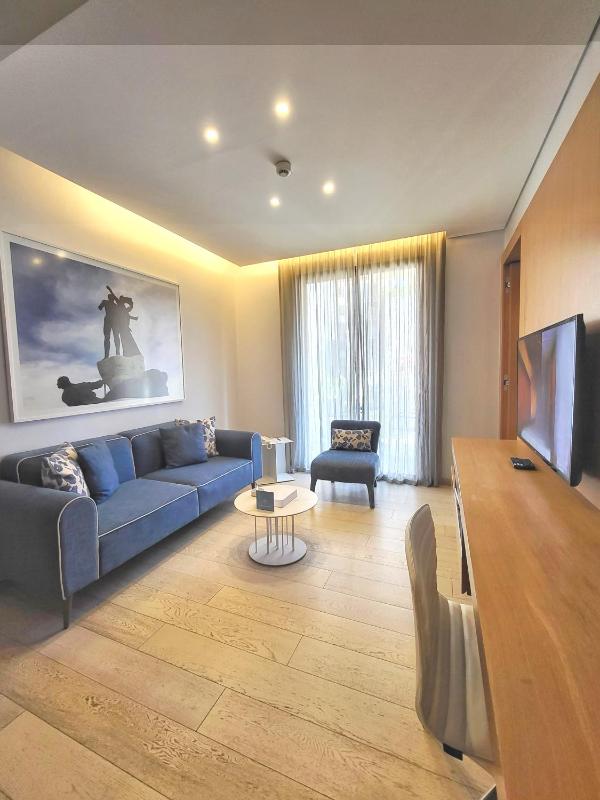 Monot Suites - image 14