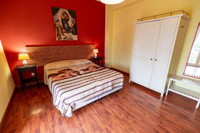 Double Room with Private External Bathroom image 1