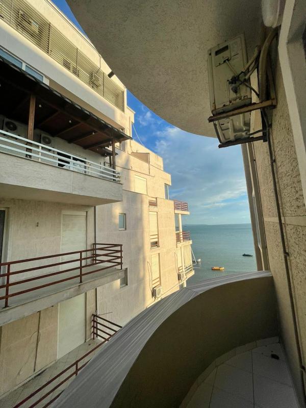 Triple Room with View image 2