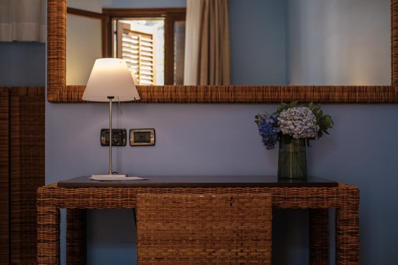 Double Room with Garden View image 2