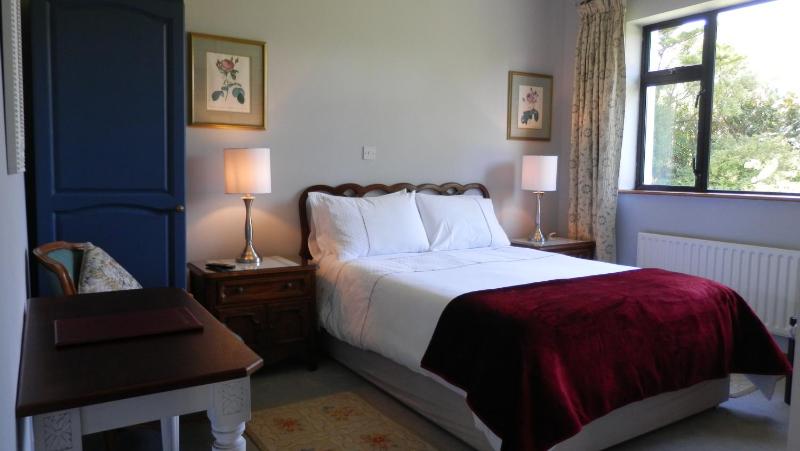 Double Room image 3