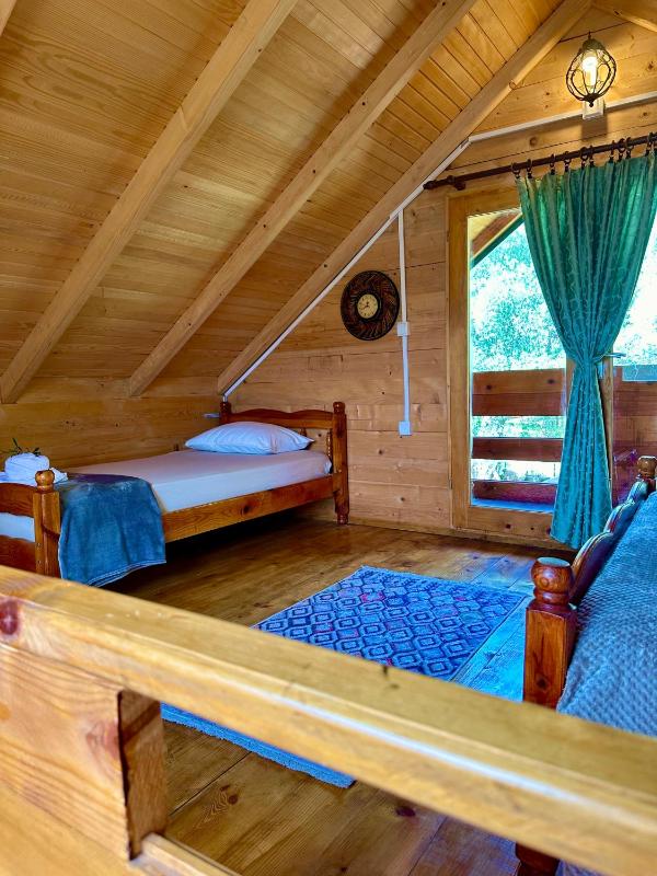 Green Heaven Cottage - image 10