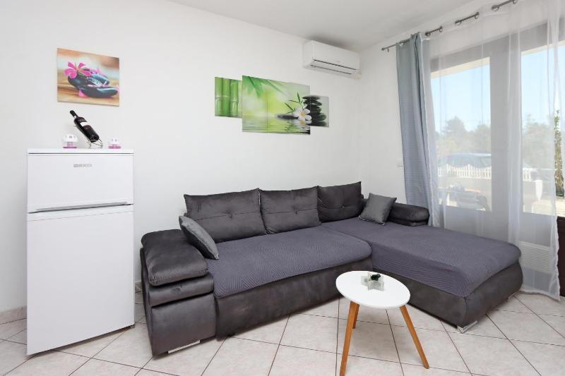 Apartments with parking space Krk - 21845 - image 1