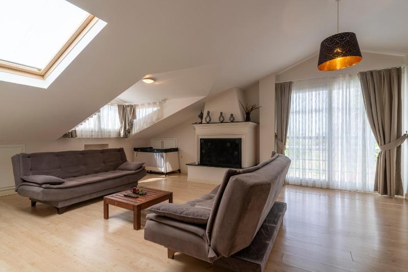 Deluxe Apartment image 1