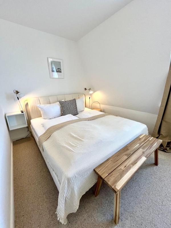 Double Room with Sea View image 3