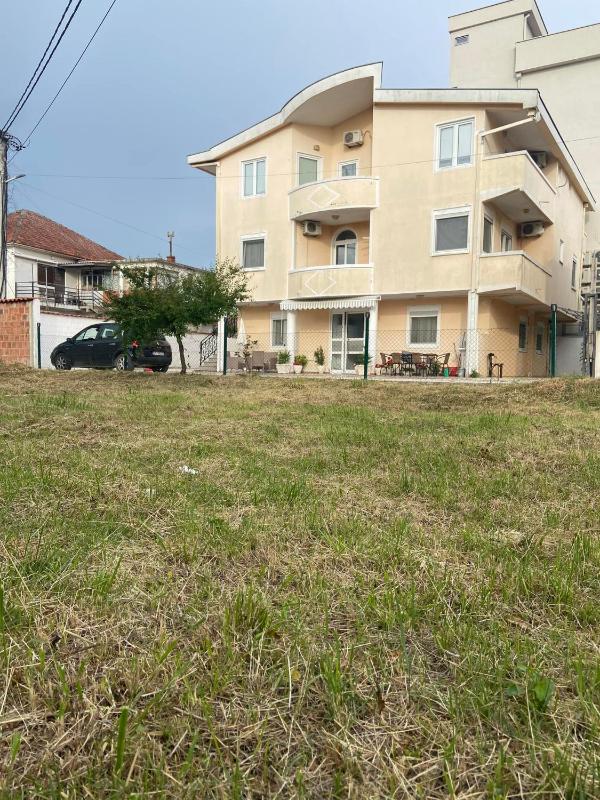 Starlight Apartments - image 14