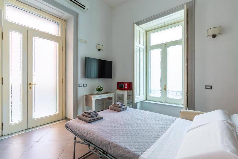 Napoli Relax Rooms Chiaia - Mergellina - Posillipo - image 16