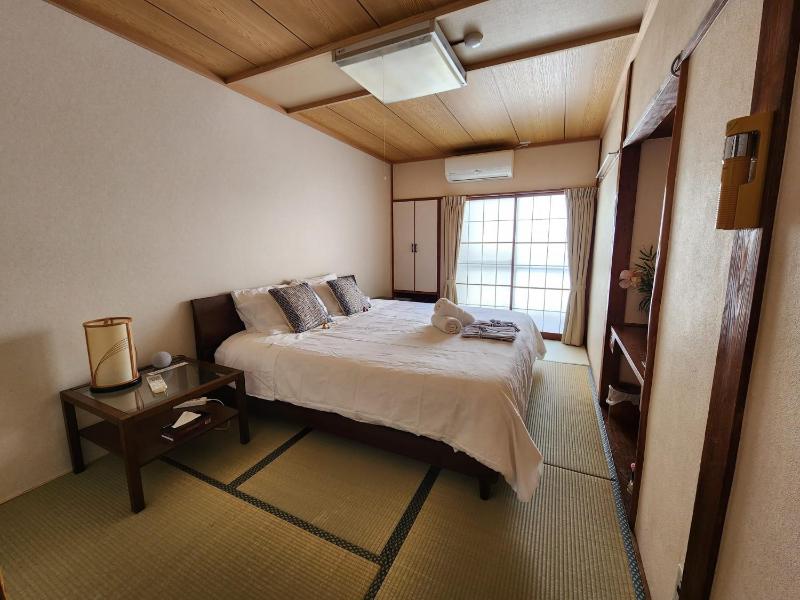 Myoko Ski Lodge in Akakura Village - image 22
