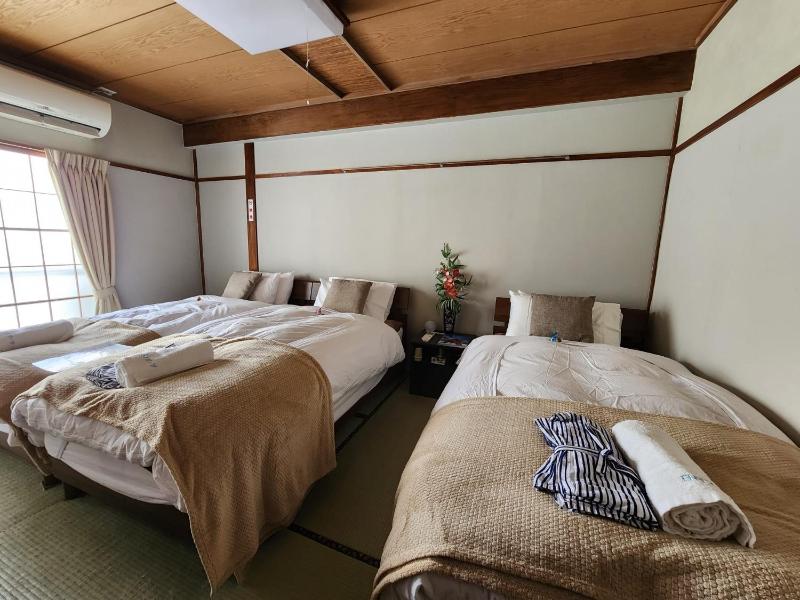 Myoko Ski Lodge in Akakura Village - image 19