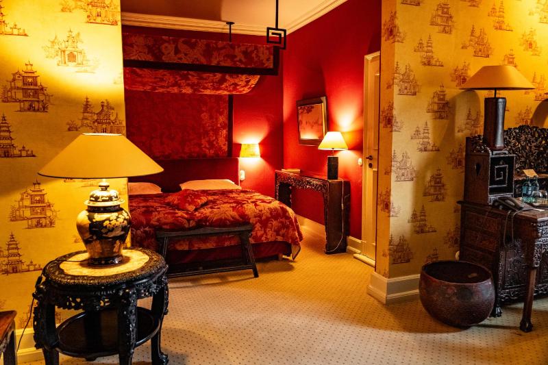 Deluxe Suite image 2