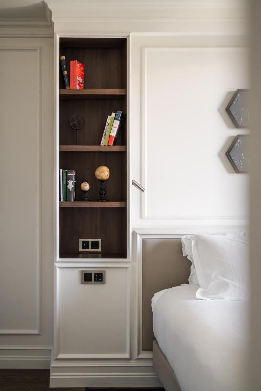 Superior Room with City View image 2