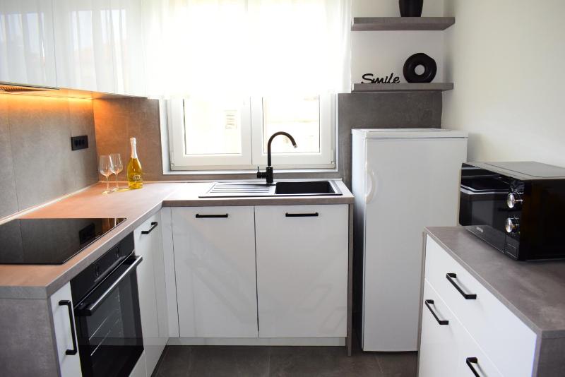 Apartments Maestral - image 6