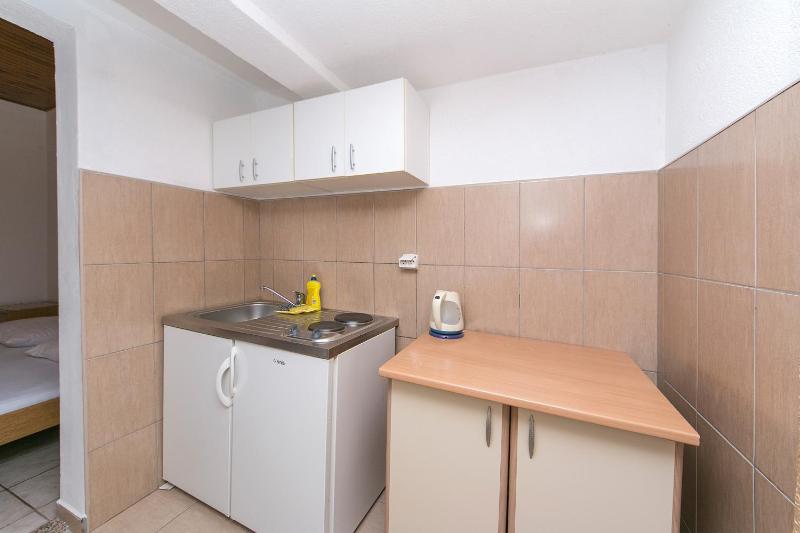 One-Bedroom Apartment with Balcony image 4